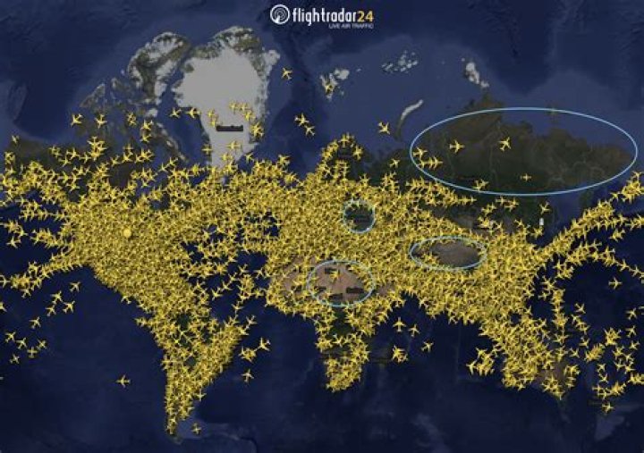 How Many Airplanes Are In The Sky Right Now