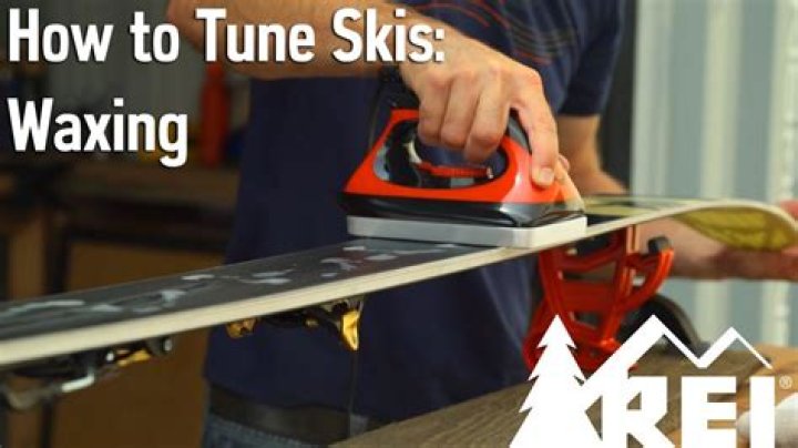How To Scrape Wax Off Snowboard