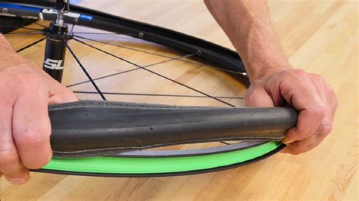 Quick Answer: How To Change Bike Inner Tube Without Tire Lever