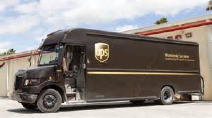 Who Makes Ups Trucks